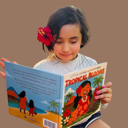 Tropical Blooms (Sāmoan & English)