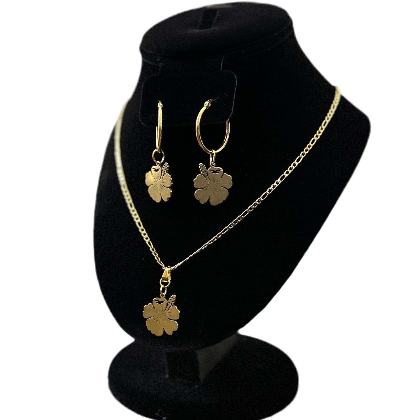 Aleina Necklace Set