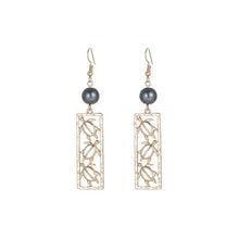 Load image into Gallery viewer, Laumei Necklace Set
