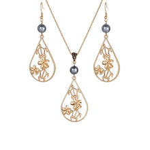 Load image into Gallery viewer, Honu Necklace Set
