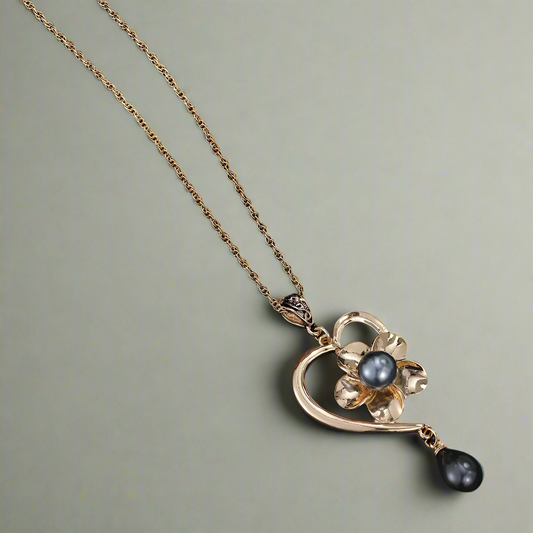 Alofa Necklace Set