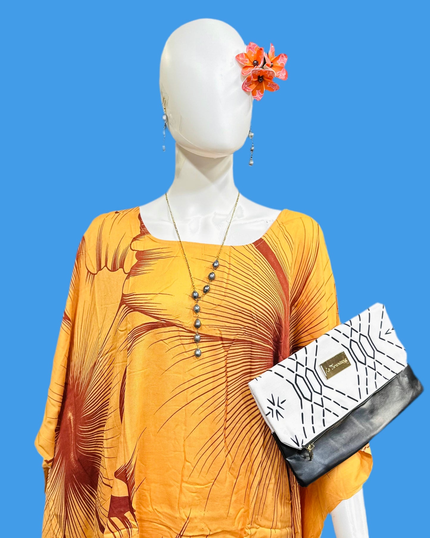 Manu Tai Gift Set