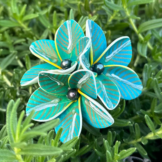 Hand-painted Triple Pua
