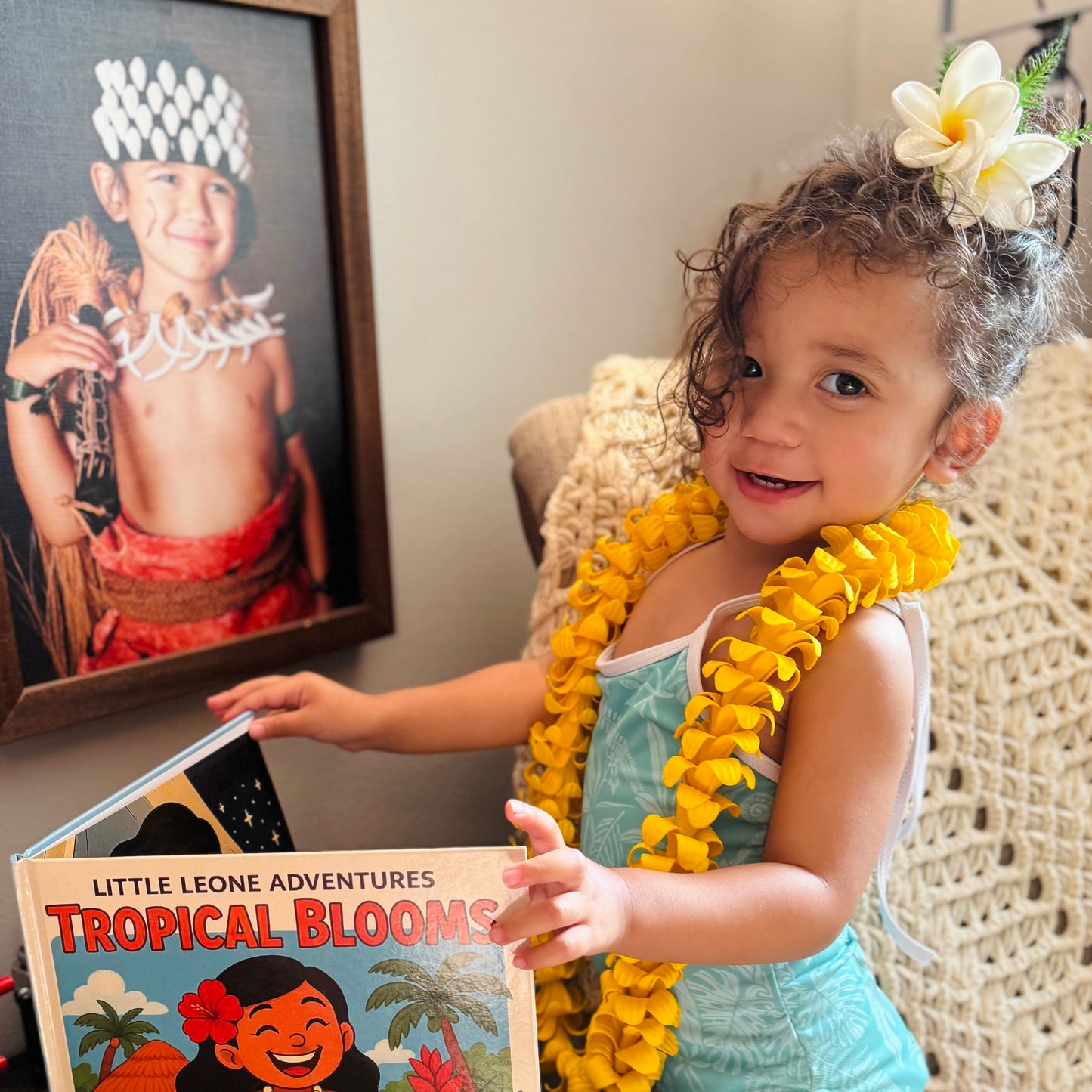 Tropical Blooms (Sāmoan & English)