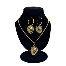 Load image into Gallery viewer, Mona Freshwater Pearl Set
