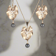 Load image into Gallery viewer, Leala Necklace Set

