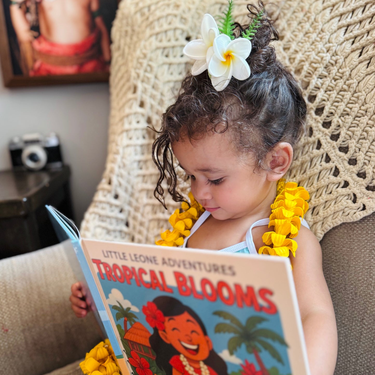Tropical Blooms (Sāmoan & English)