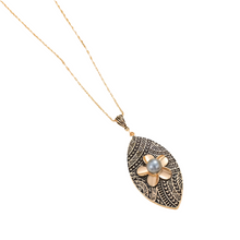 Load image into Gallery viewer, Sianatu Necklace Set
