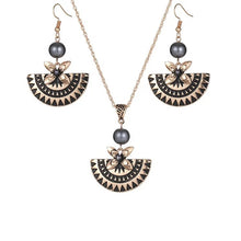 Load image into Gallery viewer, Tavarua Necklace Set
