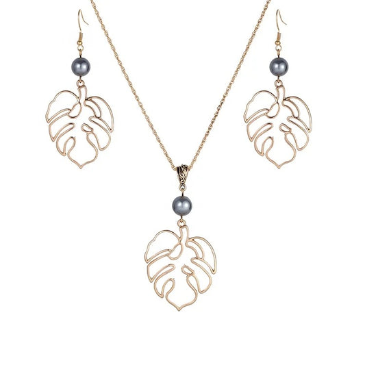Monstera Necklace Set